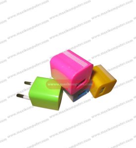 Adaptor USB Colour